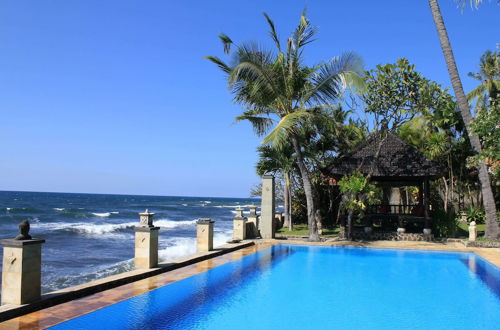 Photo 23 - The Ning Beach & Villa