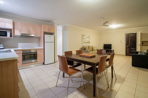 Photo 4 - Coochiemudlo Island Seminara Apartments