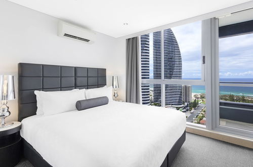 Foto 4 - Meriton Suites Broadbeach, Gold Coast