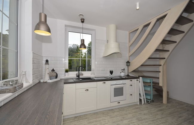 A Luxury Villa in a Seaside Village.living Room, 2 Bedrooms, 2 Bathrooms, Garden - Foto 5