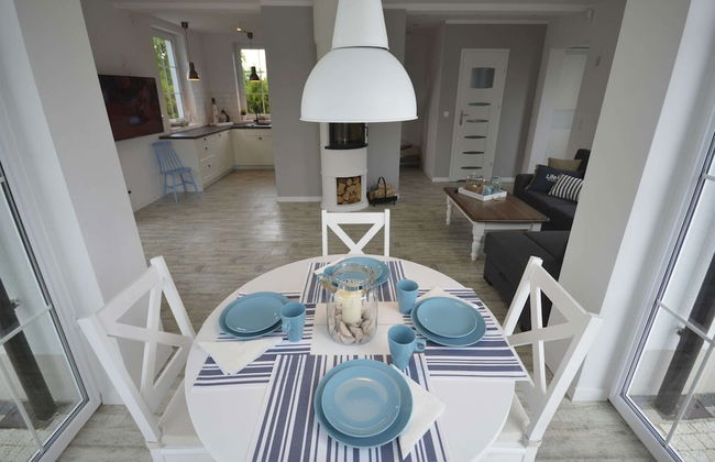 A Luxury Villa in a Seaside Village.living Room, 2 Bedrooms, 2 Bathrooms, Garden - Foto 15