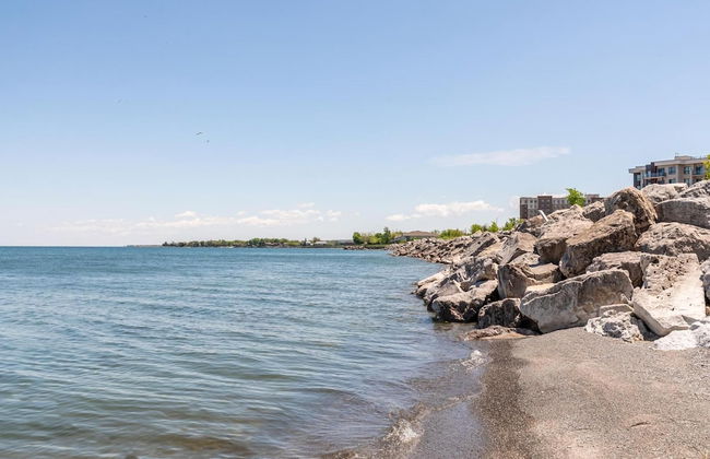 Modern Lakeshore 3BR 3BA TH Free Parking BBQ - Foto 70