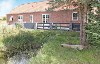 Photo 1 - 10 Person Holiday Home in Blavand