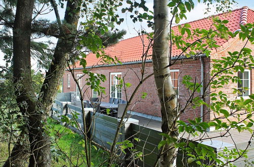 Foto 26 - 10 Person Holiday Home in Blavand