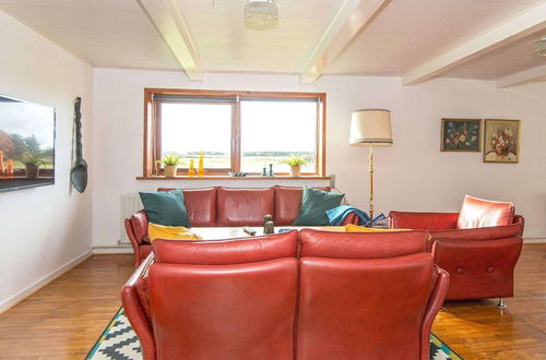 Photo 15 - Spacious Holiday Home in Jutland near North Sea Beach