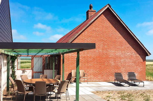 Photo 25 - Spacious Holiday Home in Jutland near North Sea Beach