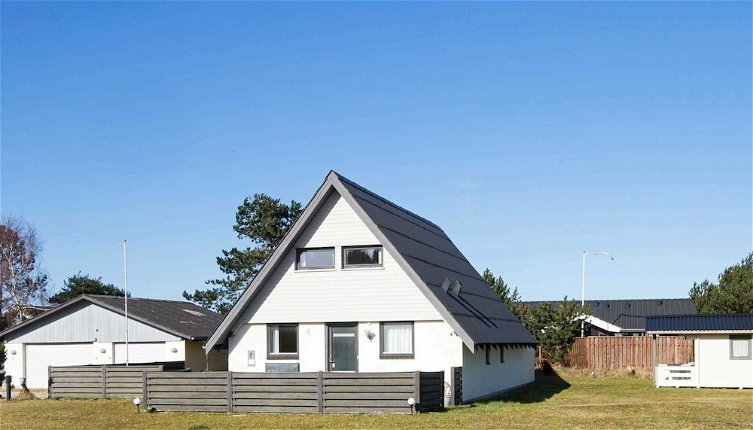 Foto 1 - 8 Person Holiday Home in Glesborg