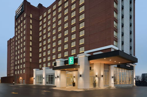 Photo 1 - Embassy Suites by Hilton Toronto Airport