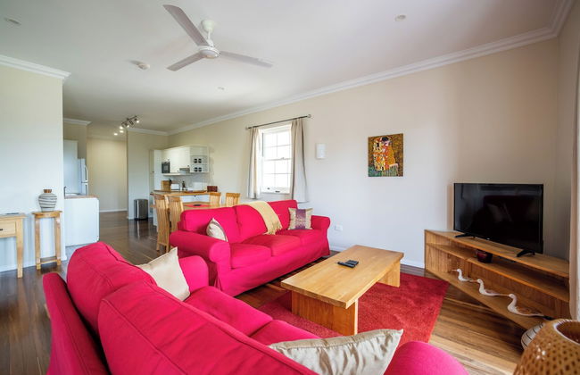 Kernow Charters Towers - Foto 16