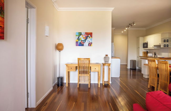 Kernow Charters Towers - Foto 6