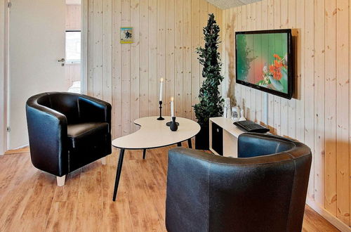 Photo 8 - 14 Person Holiday Home in Bogense