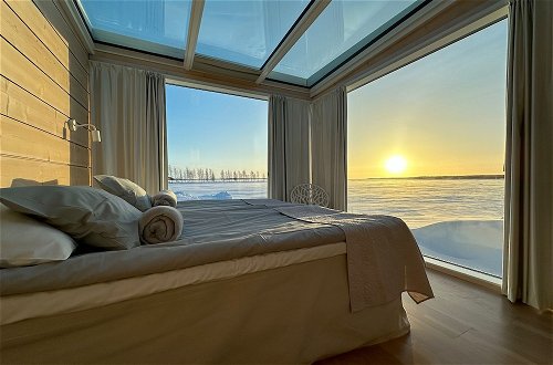 Foto 6 - Seaside Glass Villa