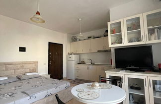 Foto 1 - Amazing 2-bed Apartment in Durres, Close to Beach