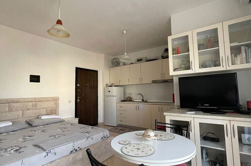 Foto 1 - Amazing 2-bed Apartment in Durres, Close to Beach