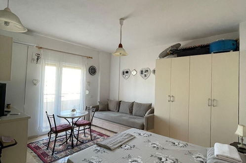 Photo 4 - Amazing 2-bed Apartment in Durres, Close to Beach