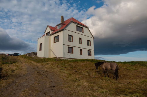 Photo 1 - Stangarholt Mountain View