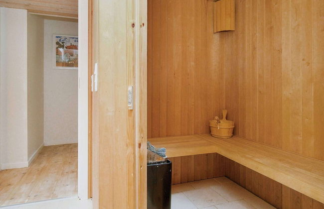 8 Person Holiday Home in Vejby - Foto 35