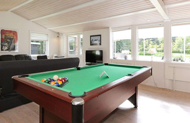 8 Person Holiday Home in Vejby - Foto 22