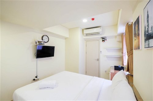 Foto 10 - Comfy And Homey Studio Room At Meikarta Apartment