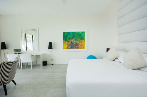 Photo 34 - Green Turtle Villa by The Serendipity Collection