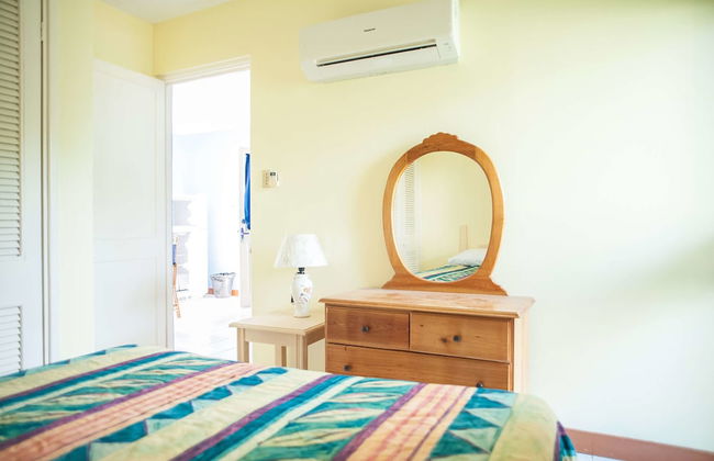 Point Village Studios and Suites - Foto 20