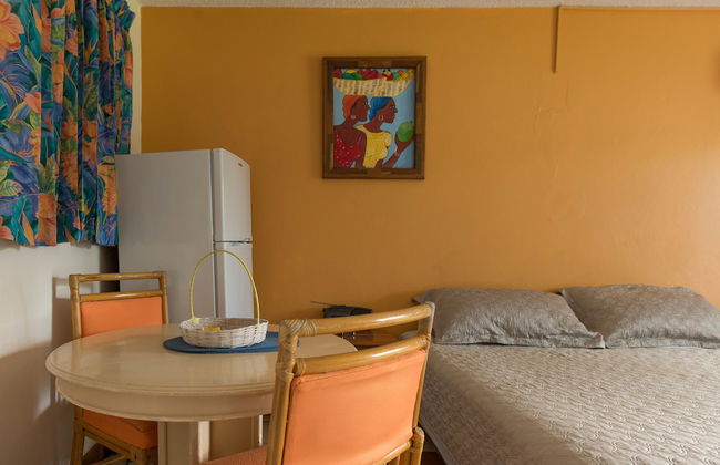 Point Village Studios and Suites - Foto 5