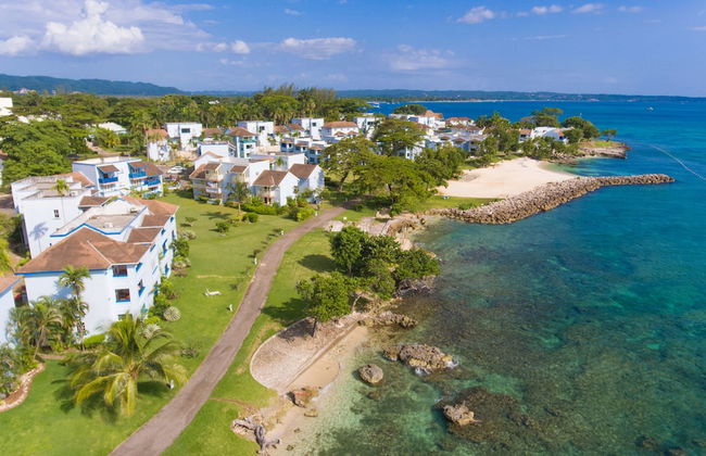 Point Village Studios and Suites - Foto 61
