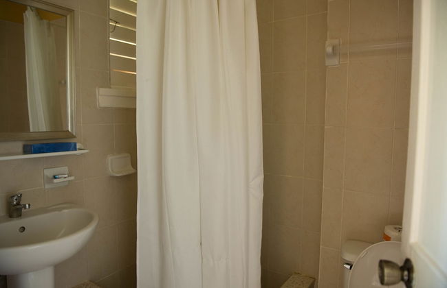 Point Village Studios and Suites - Foto 37