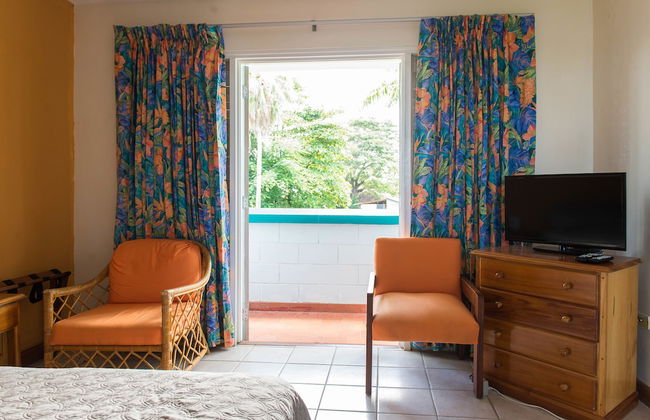 Point Village Studios and Suites - Foto 10