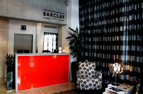 Foto 2 - Barclay Suites