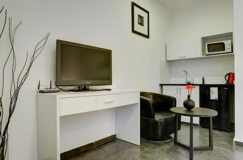 Photo 11 - Geula Suites