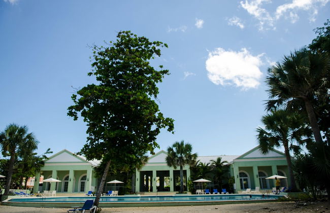 Little Bay Country Club Resort Complex - Foto 17