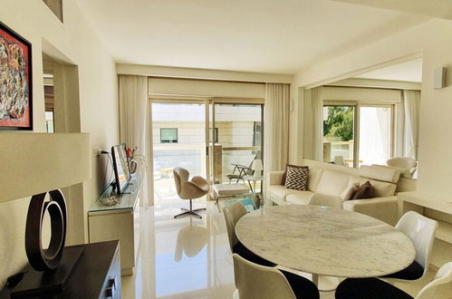 Photo 12 - Beautiful Apartment Near Beach H1