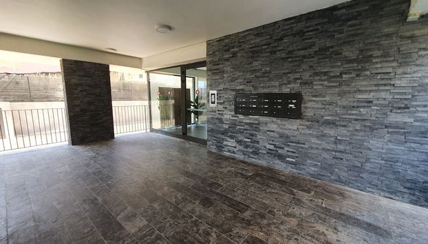 Entrada (vista interior)