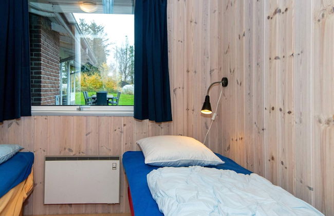 8 Person Holiday Home in Knebel - Foto 18