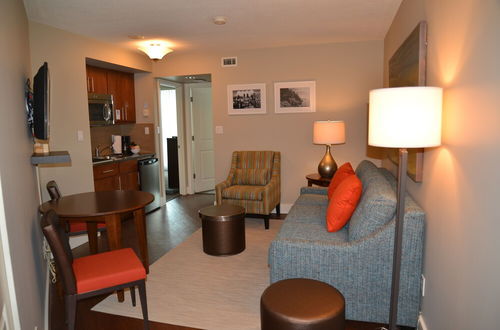 Photo 13 - Rosedale Condominiums