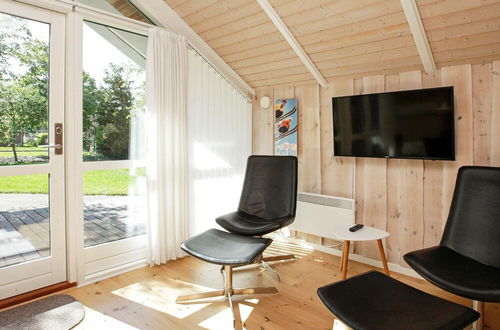 Foto 6 - 5 Person Holiday Home in Esbjerg V