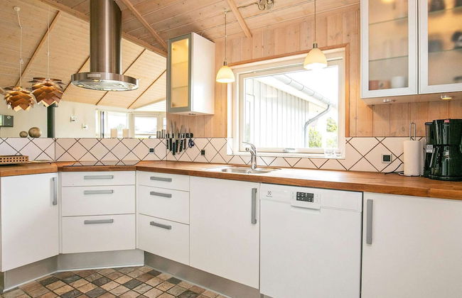 8 Person Holiday Home in Lemvig-by Traum - Foto 12