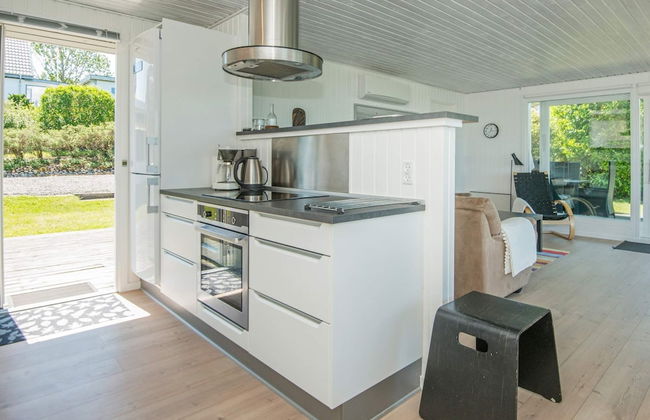 6 Person Holiday Home in Allingabro-by Traum - Foto 14