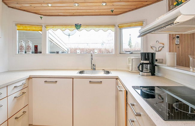 8 Person Holiday Home in Hesselager-by Traum - Foto 16