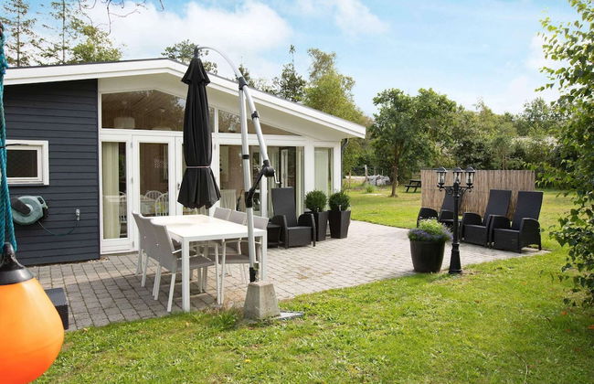 6 Person Holiday Home in Hojby - Foto 17