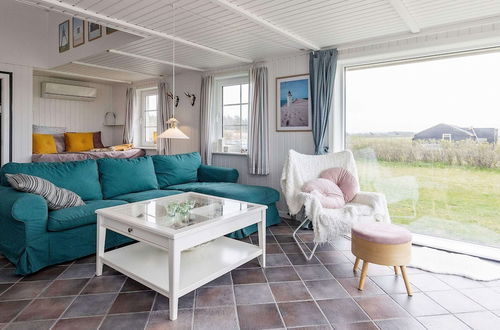 Photo 9 - Cozy Holiday Home in Lokken near Sea