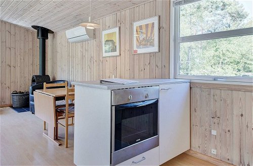 Photo 11 - 4 Person Holiday Home in Nexo