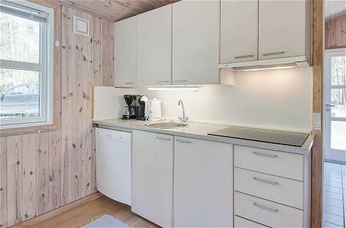 Foto 5 - 4 Person Holiday Home in Nexo