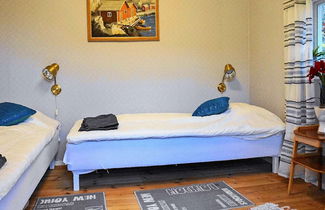 Photo 2 - 6 Person Holiday Home in Askeron