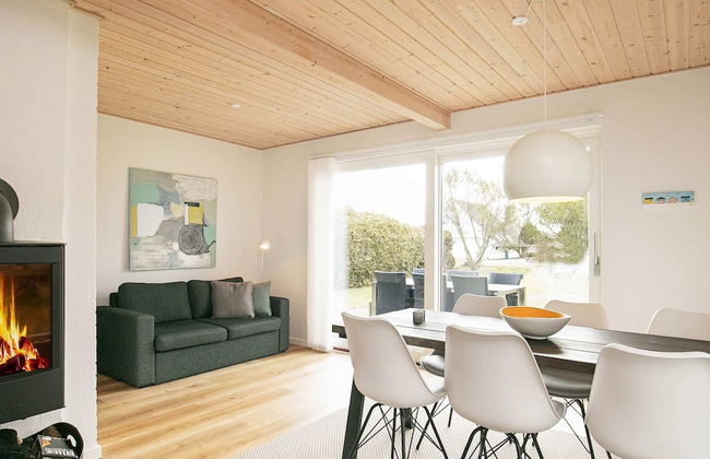 6 Person Holiday Home in Otterup - Foto 12