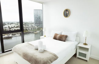 Photo 3 - Pars Apartments Collins Wharf Docklands