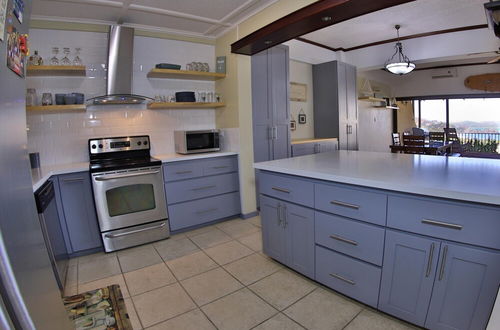 Photo 13 - Spacious Condo in the Heart of Flamingo Sleeps 6 Presidential Suites 4