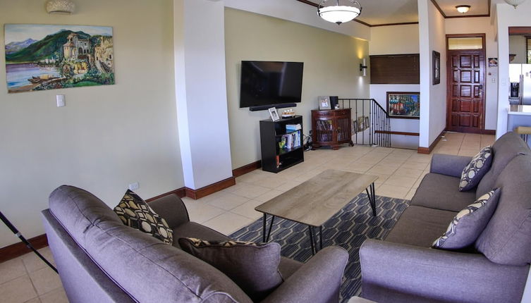 Photo 1 - Spacious Condo in the Heart of Flamingo Sleeps 6 Presidential Suites 4