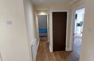 Foto 2 - Spacious 3 Bedroom Apartment Near Camden With Balcony